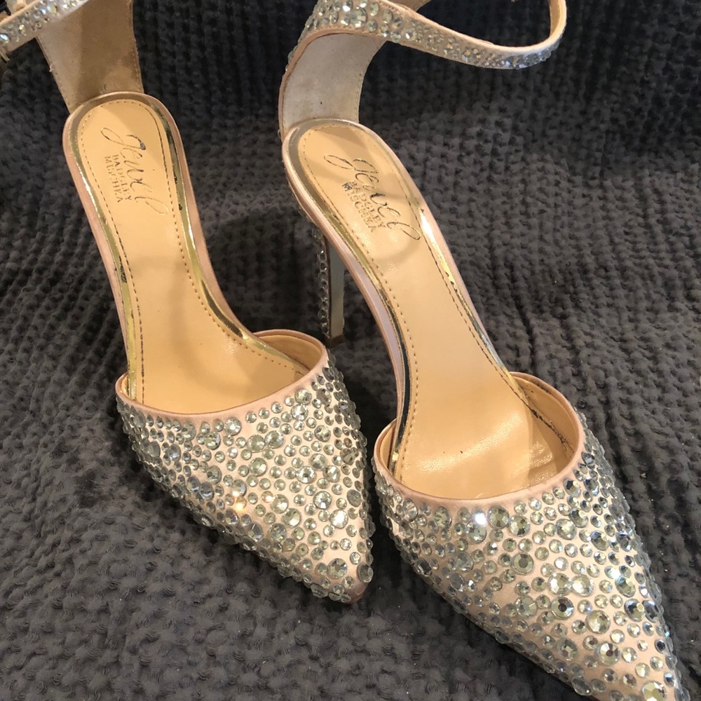 Jewel Badgley Mischa